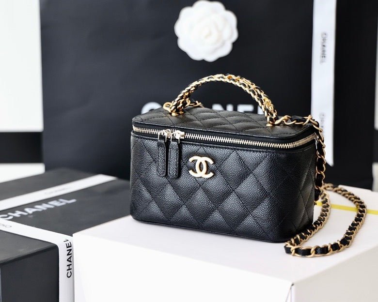Chanel Small Vanity Bag 17cm Black