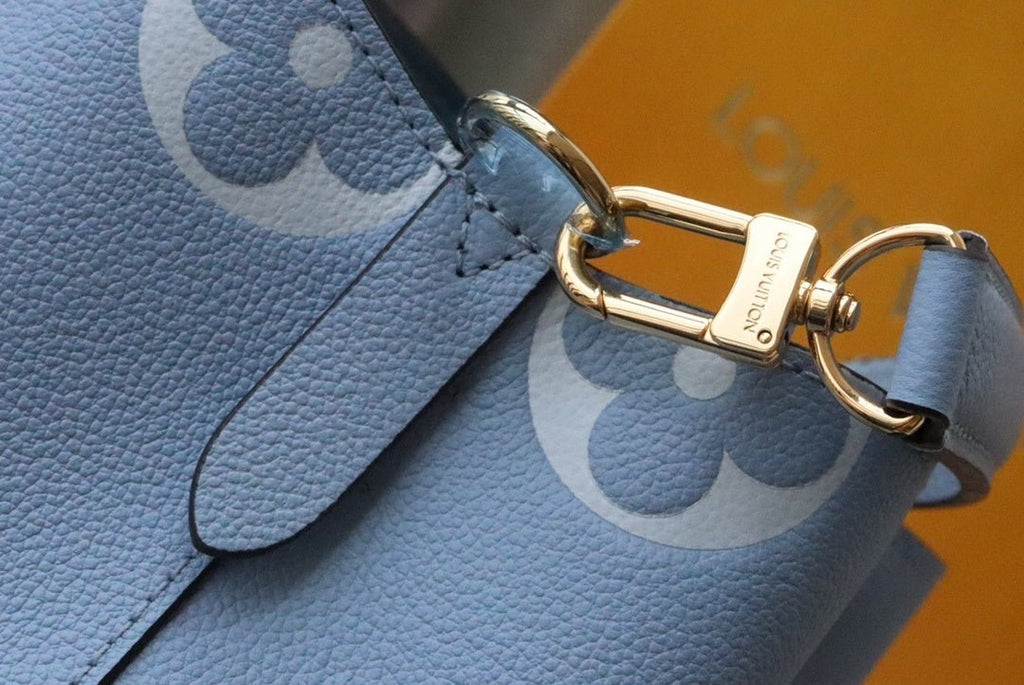 Louis Vuitton Neo Noe BB 20cm Blue