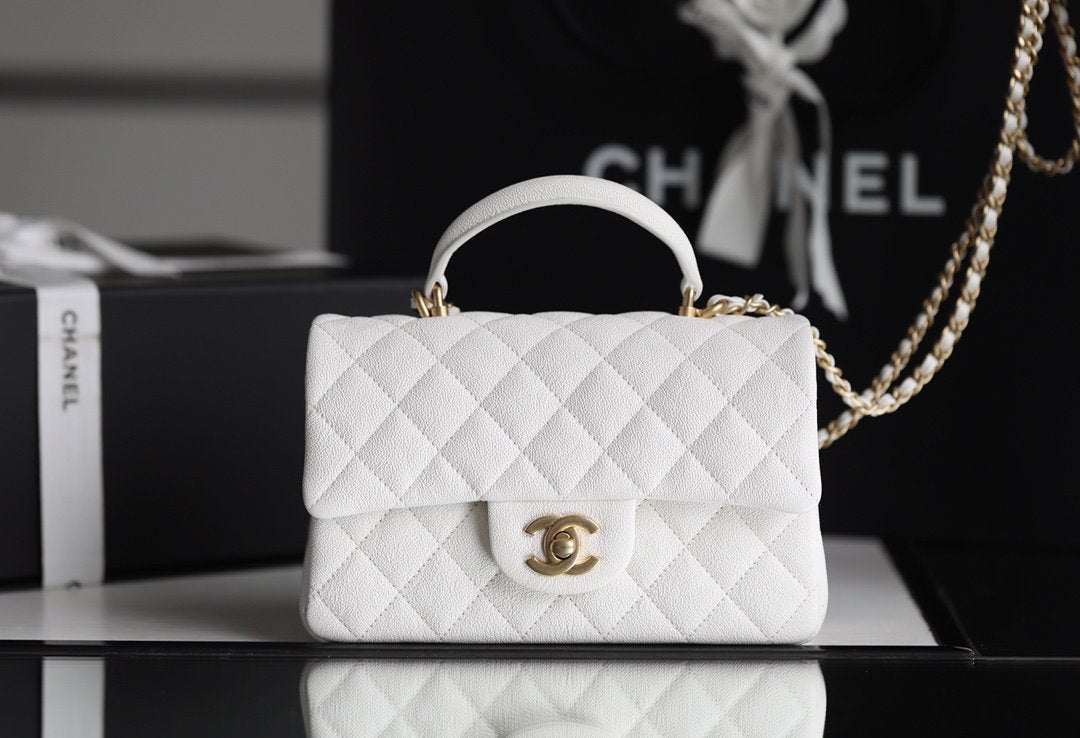 Chanel Flapbag With Top Handle 20cm White