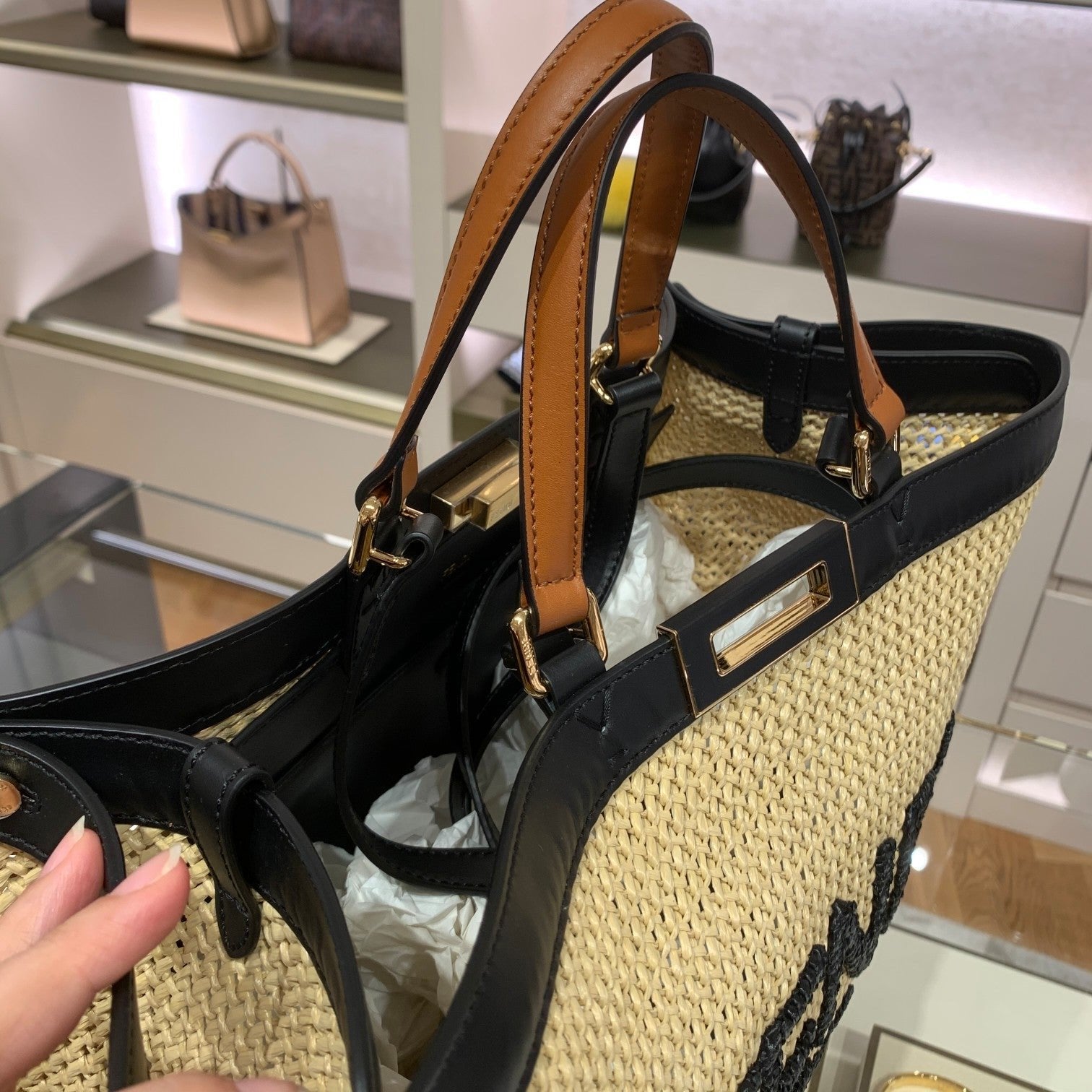 Fendi Peekaboo X-tote Bag 41cm