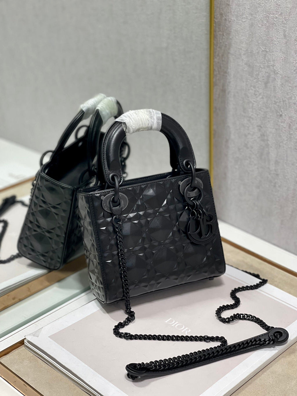 Christian Dior Lady Dior Bag Black Metal Hardware 17cm Black