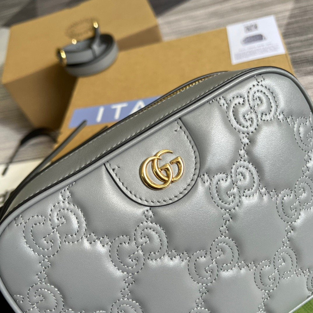 Gucci Matelasse Shoulder Bag Grey For Women, Women’s Bags 8.5in/22cm