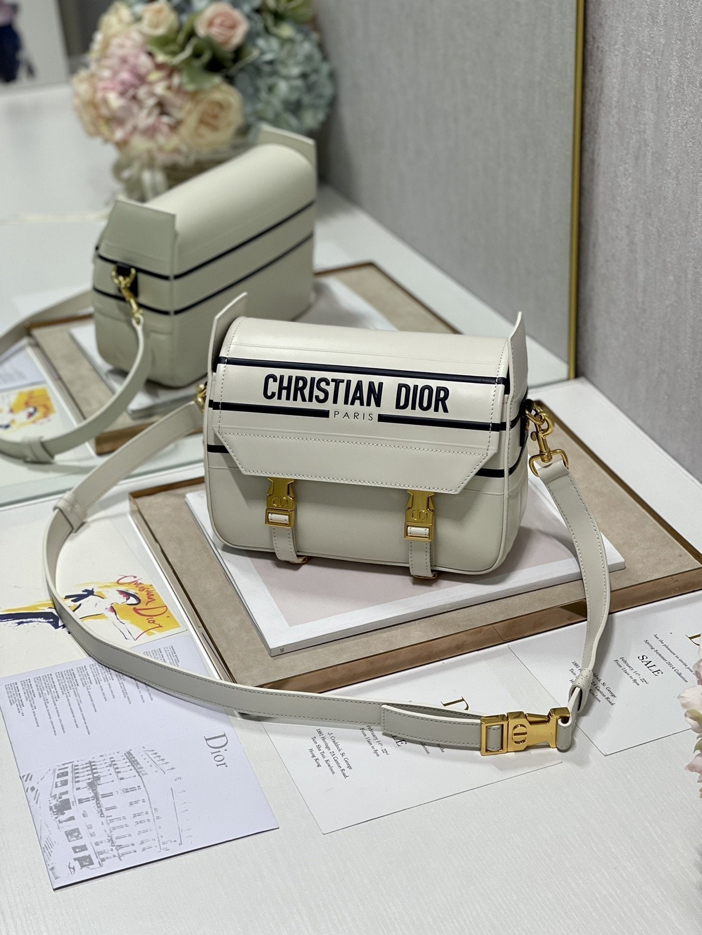 Christian Dior D-Bubble Bucket Bag 24cm White