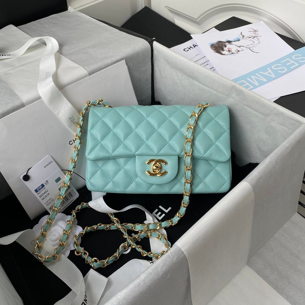 Chanel Mini Classic Flapbag 20cm