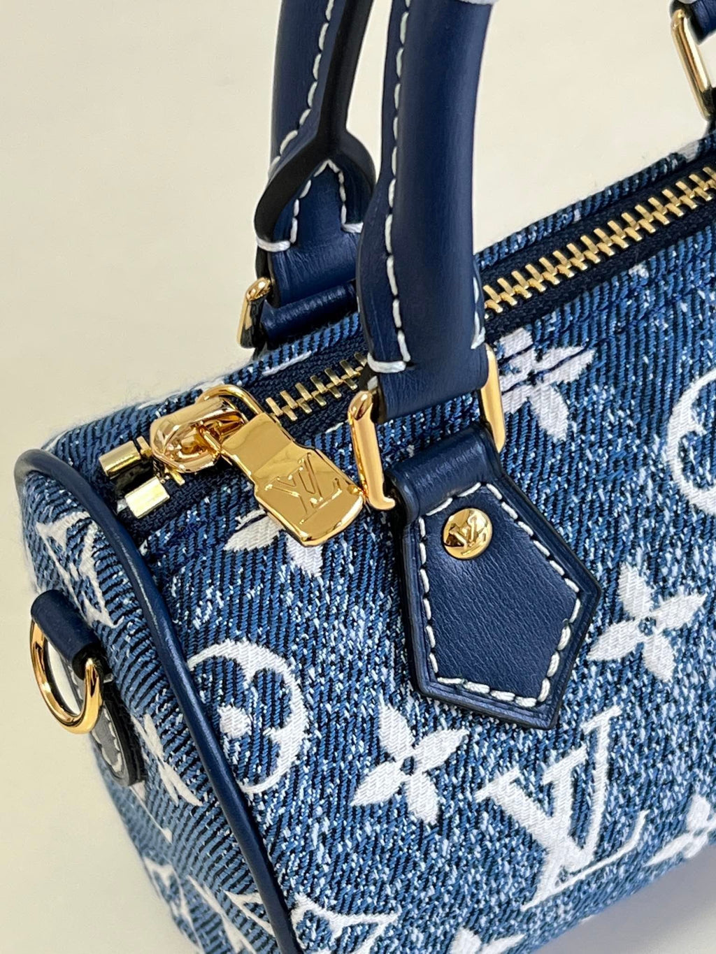 Louis Vuitton Nano Speedy in Monogram 16cm Blue
