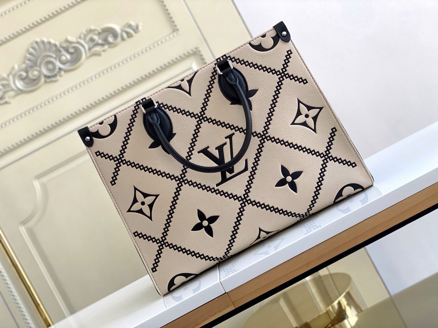 Louis Vuitton M45595 Onthego MM 35cm