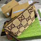 Gucci Jumbo GG Messenger Bag Camel And Ebony Jumbo GG Canvas For Women 9.6in/24.5cm