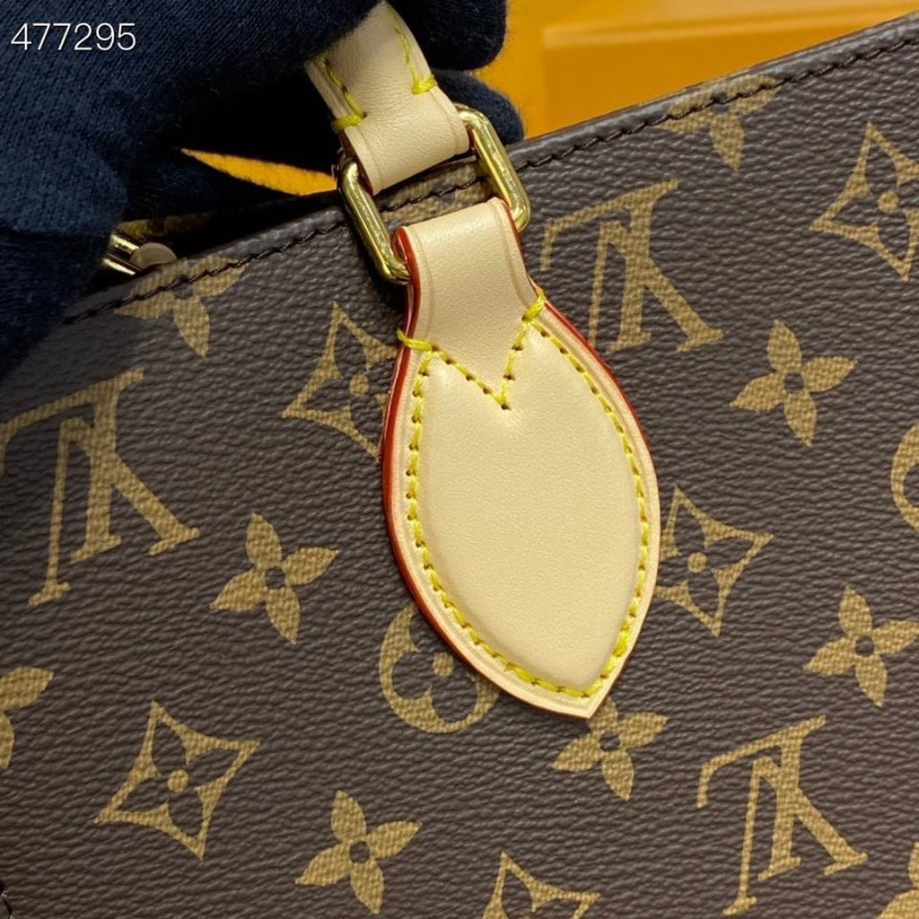 Louis Vuitton Sac Plat Bag Monogram Canvas Spring/Summer Collection M45848, Brown