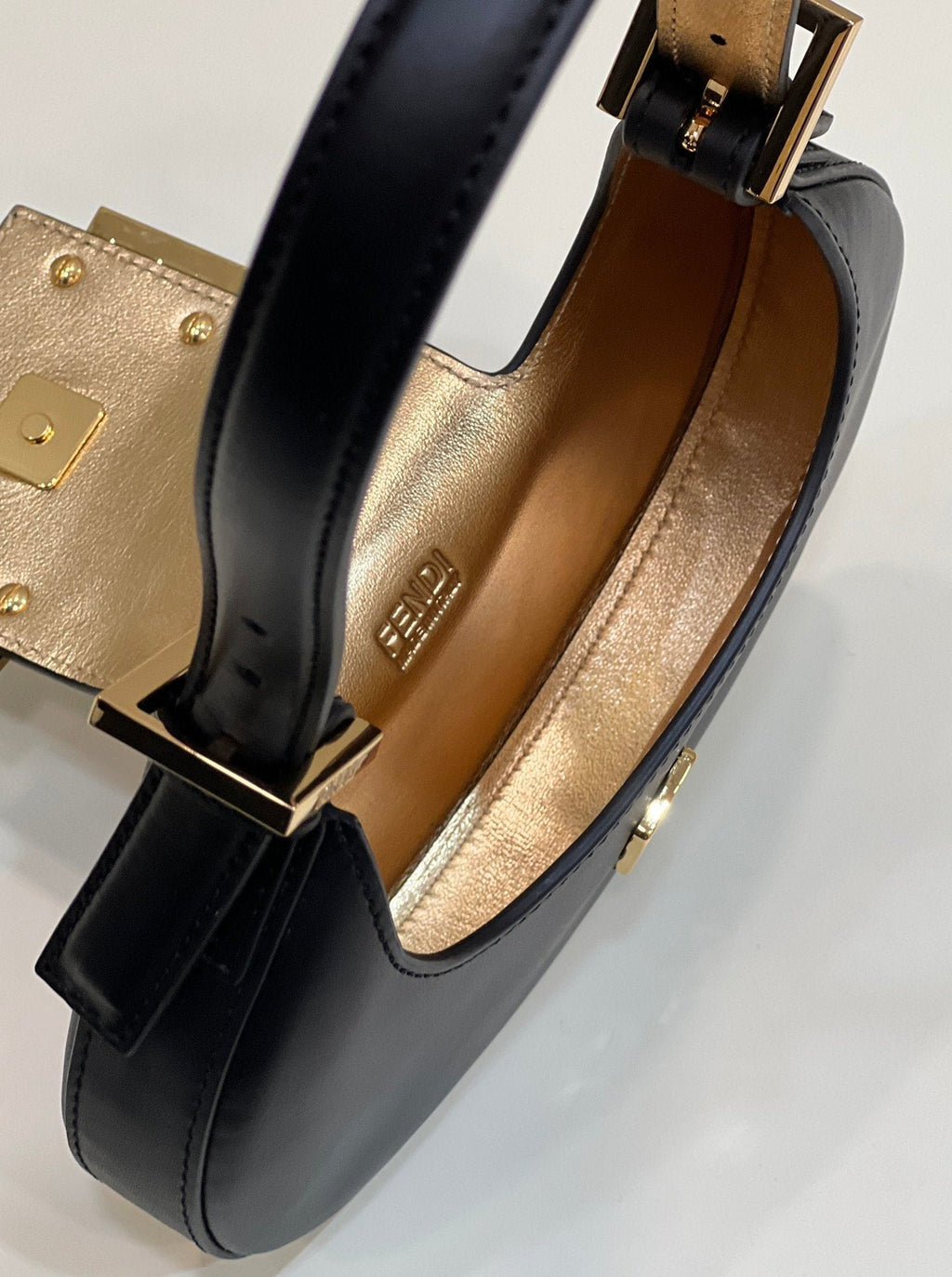 Fendi Cookie 19cm Black