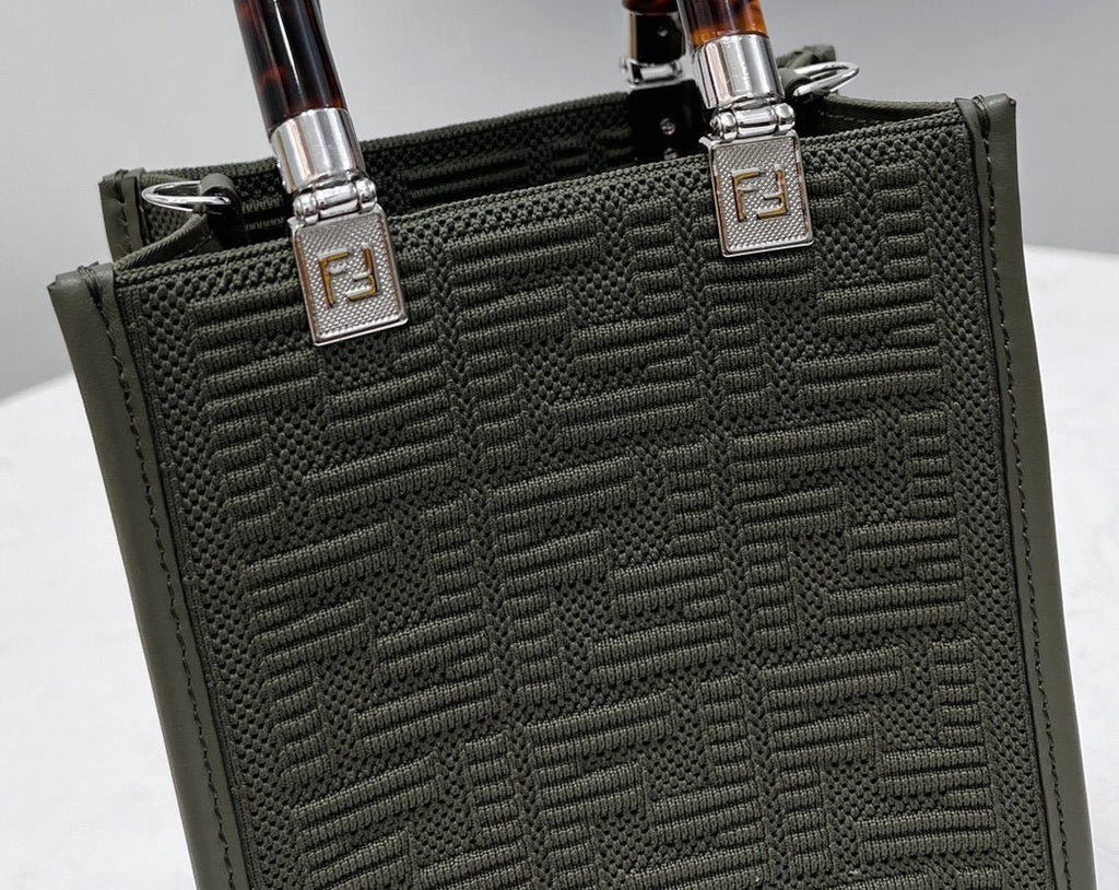 Fendi Mini Sunshine Shopper 18cm