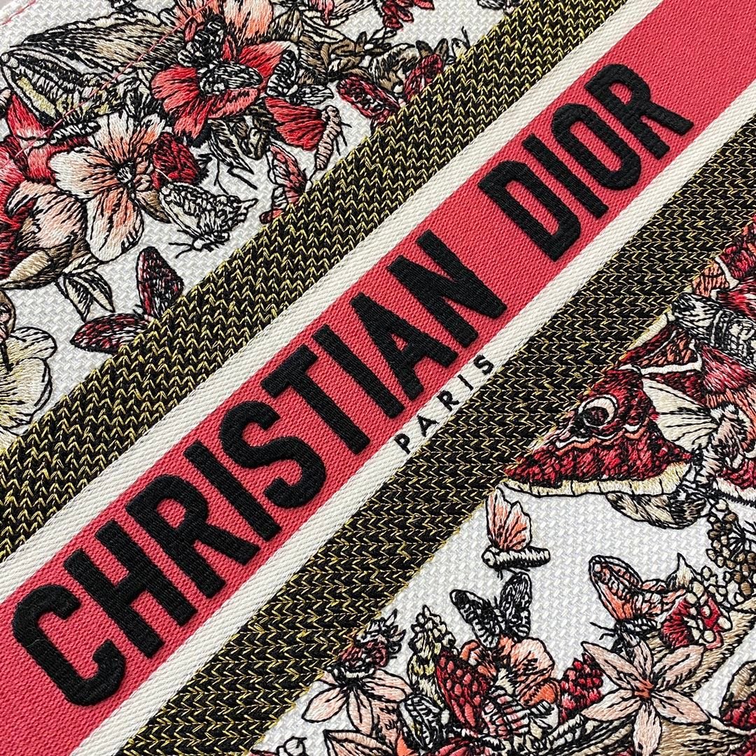 Christian Dior Medium Book Tote 36cm