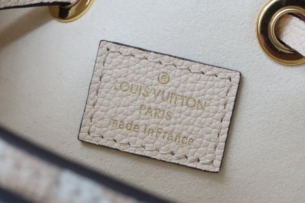 Louis Vuitton NoNo BB 20cm Cream