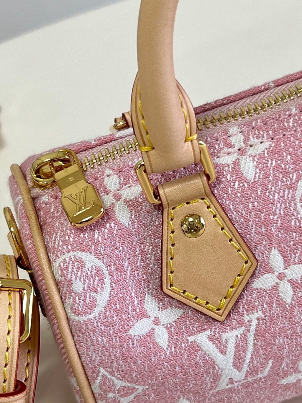 Louis Vuitton Nano Speedy in Monogram 16cm Pink