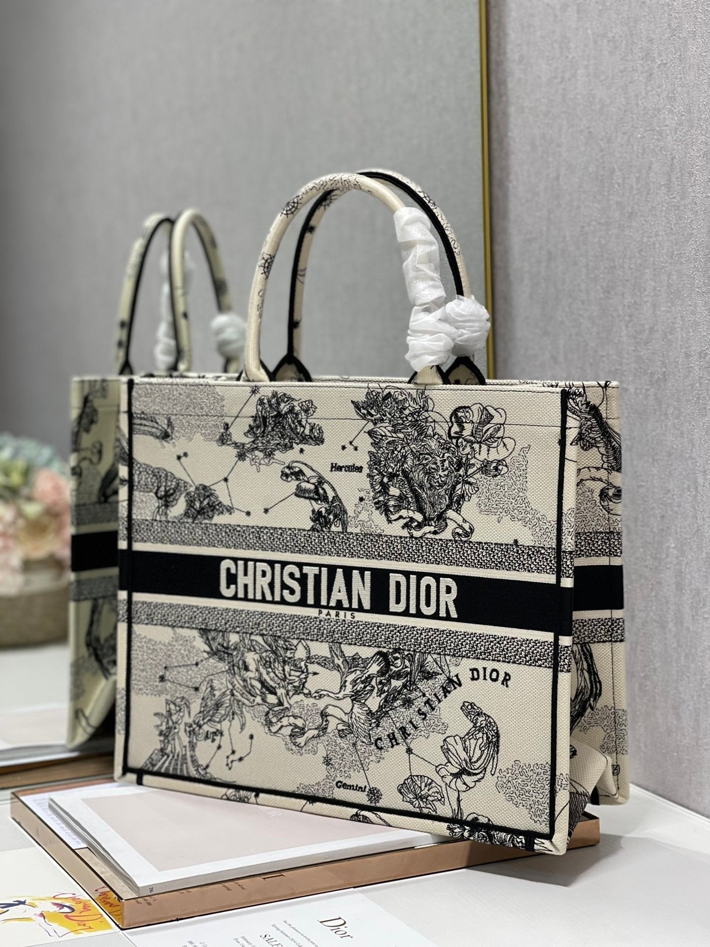 Christina Dior Book Tote Bag 41 cm Black/Beige