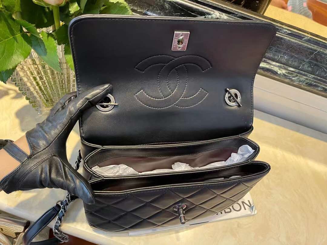 Chanel Classic Flap Bag Medal Hardware 25cm Black