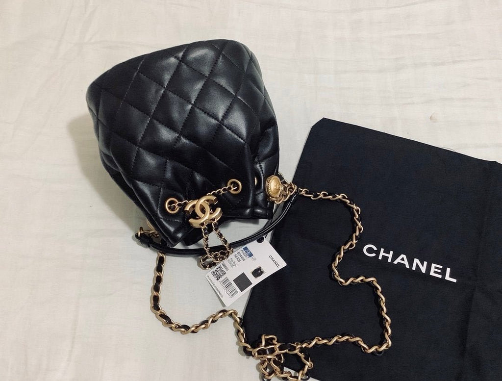 Chanel Classic Bucket Bag Gold Hardware 20cm Black