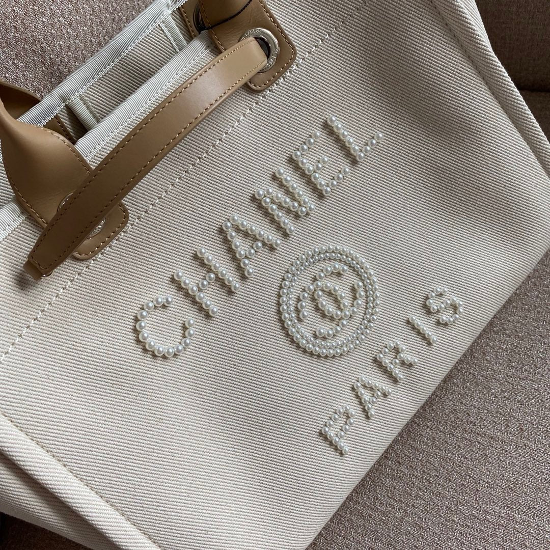 Chanel Deauville Tote 40cm Tweed Bag with Pearl Embroidery Spring/Summer Collection White