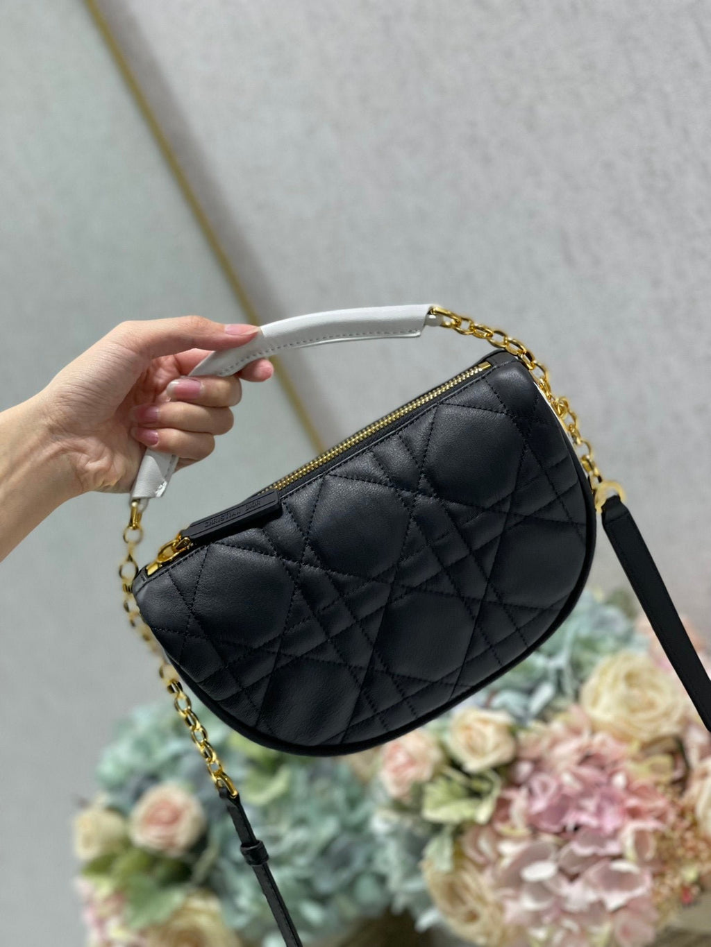 Christian Dior Small Vibe Hobo Bag 20cm Black