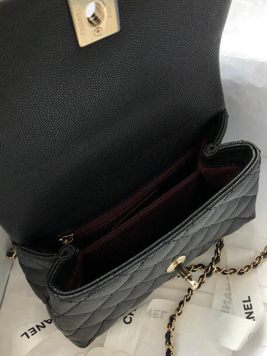 Chanel Classic Mini Flapbag 19cm Black