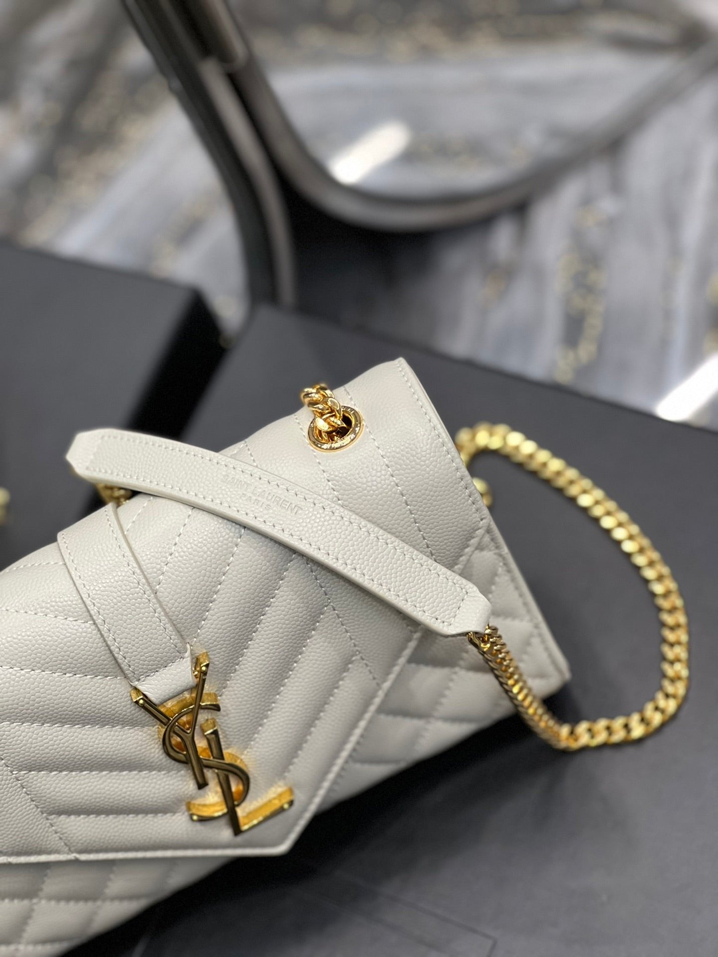Saint Laurent Small Bag In Mix Matelasse 21cm Beige
