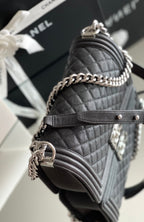 Chanel Medium Classic Flapbag 25cm Black