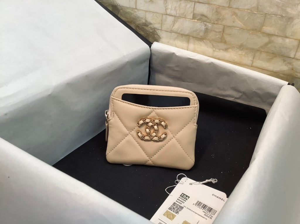 CO-CO Chanel CC Chain Logo Card Holder 12cm