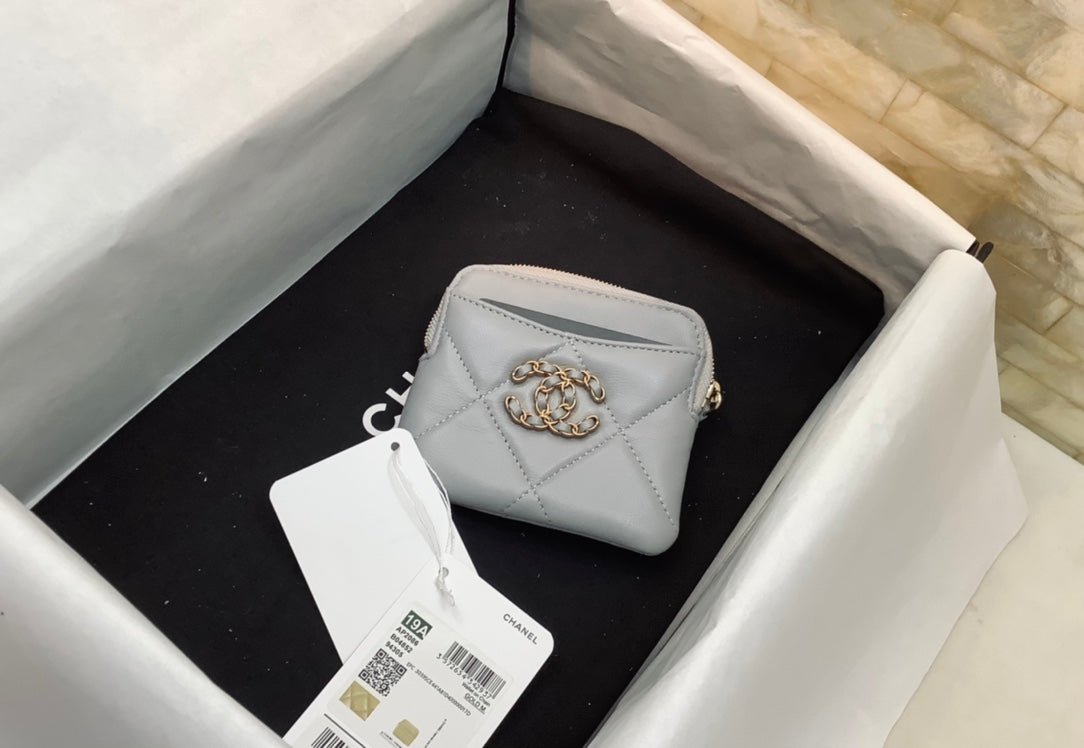 CO-CO Chanel CC Chain Logo Card Holder 12cm