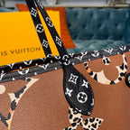 Louis Vuitton Neverfull MM Tote Bag 32cm Monogram Jungle Canvas Spring/Summer Collection M44676, Black