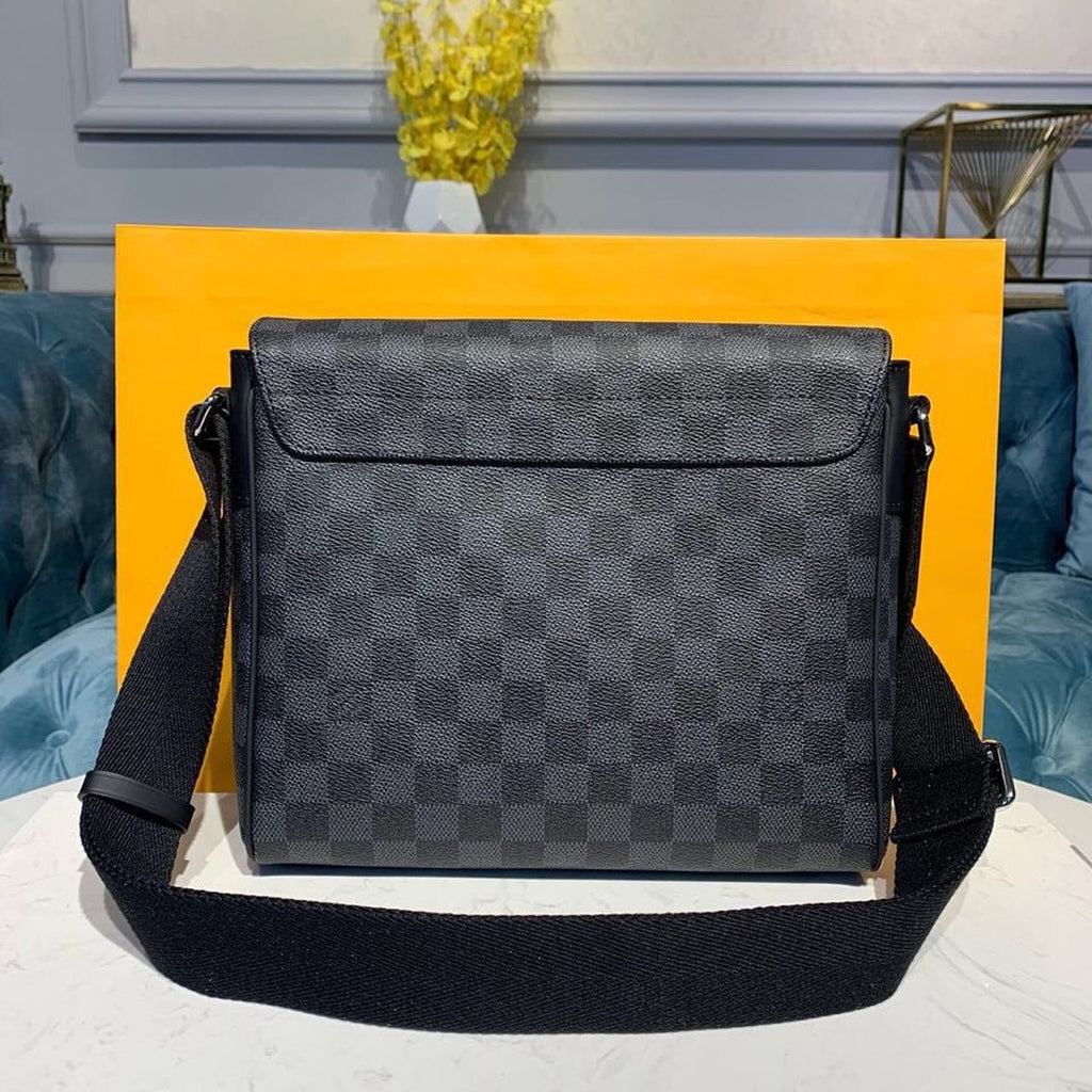 Louis Vuitton District PM Bag 25cm Damier Graphite Canvas Spring/Summer Collection N41028, Black