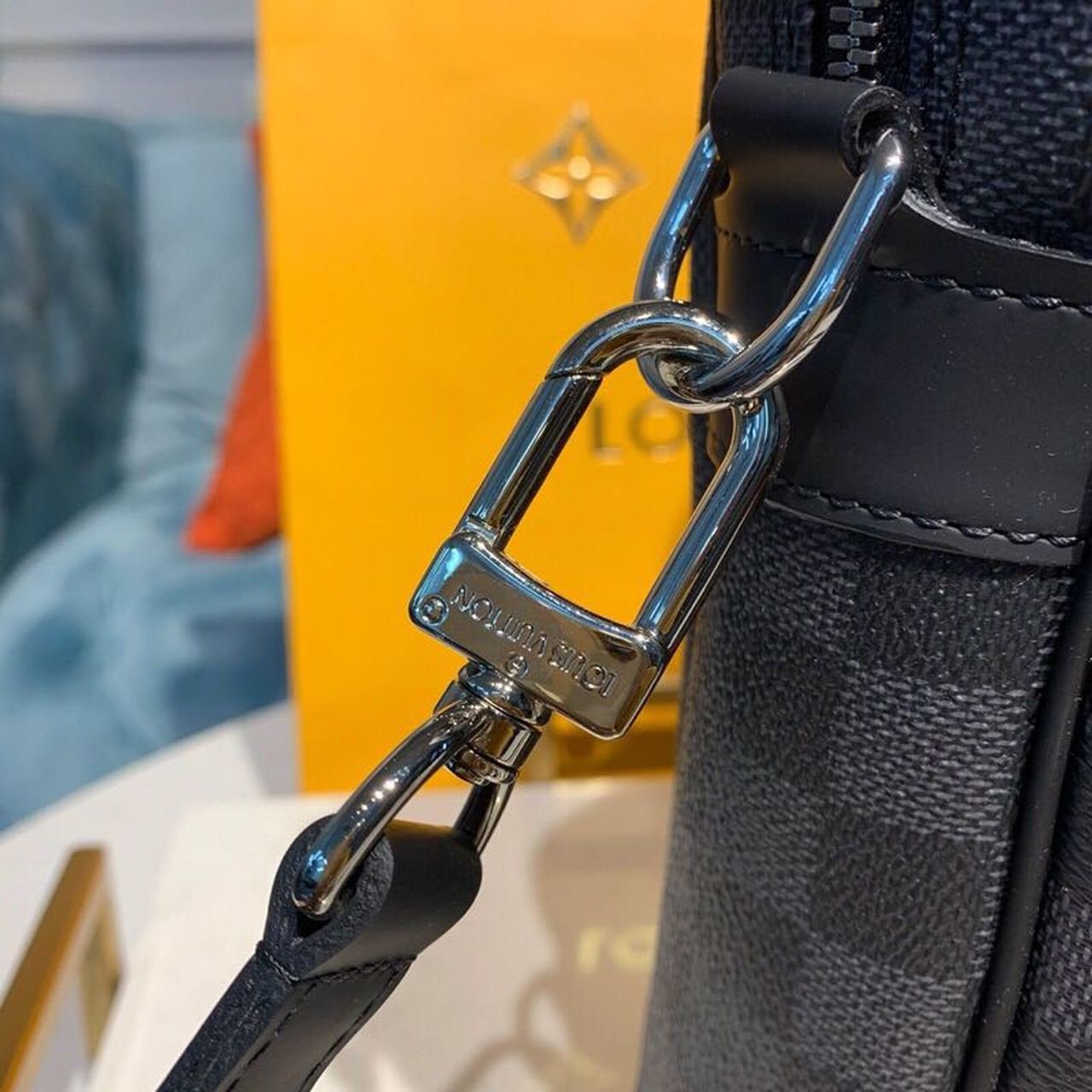Louis Vuitton Porte Documents Voyage Bag 37cm Damier Graphite Canvas Spring/Summer Collection N41466 Black