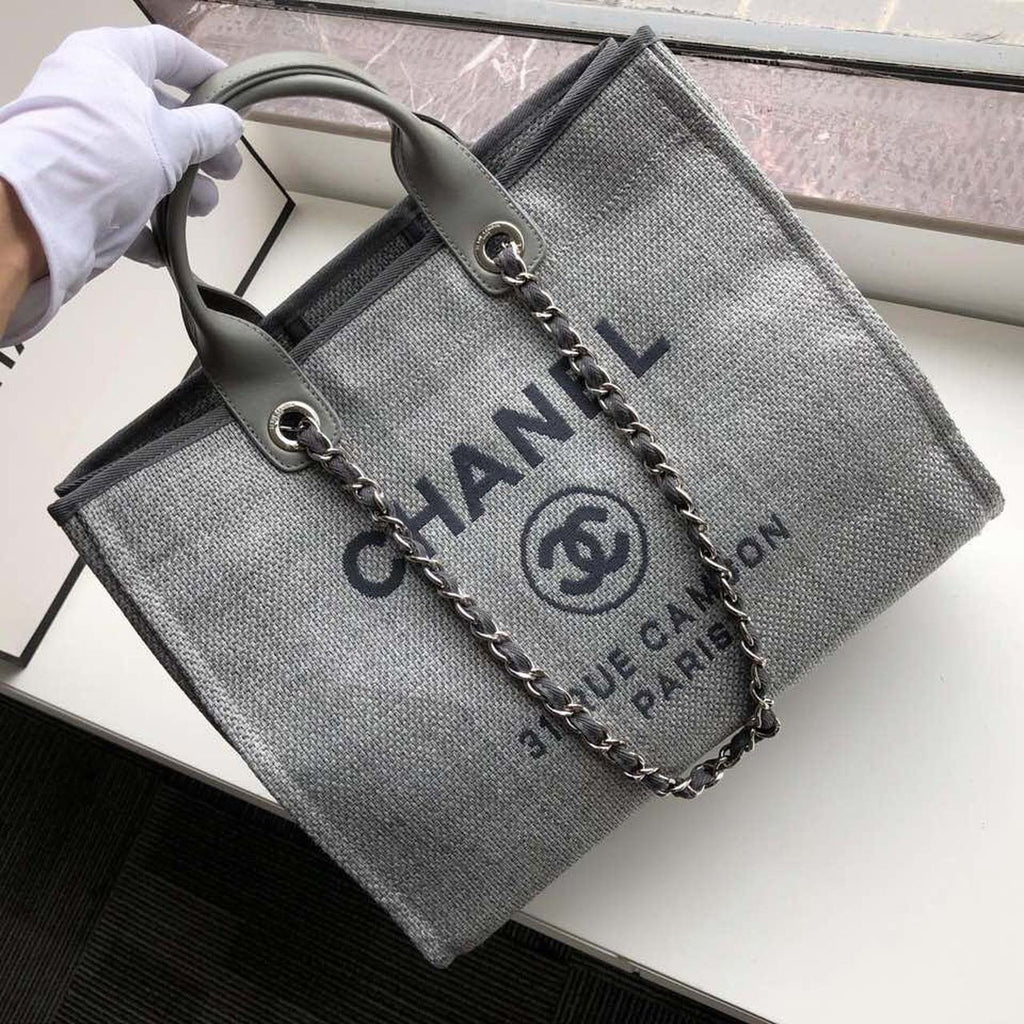 Chanel Deauville Tote 38cm Raffia Canvas Bag Fall/Winter Collection Light Grey/Black