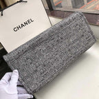 Chanel Deauville Tote 38cm Raffia Canvas Bag Fall/Winter Collection, Black/White