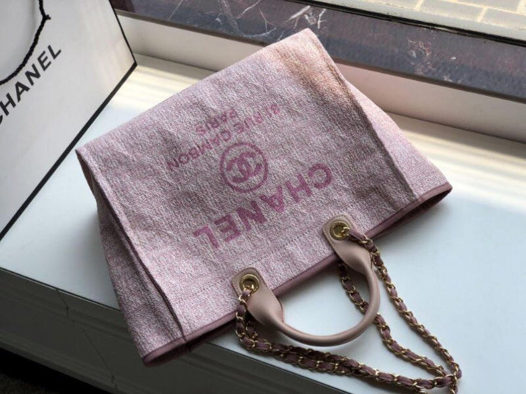 Chanel Deauville Tote 38cm Raffia Canvas Bag Fall/Winter Collection Dusty Pink/White