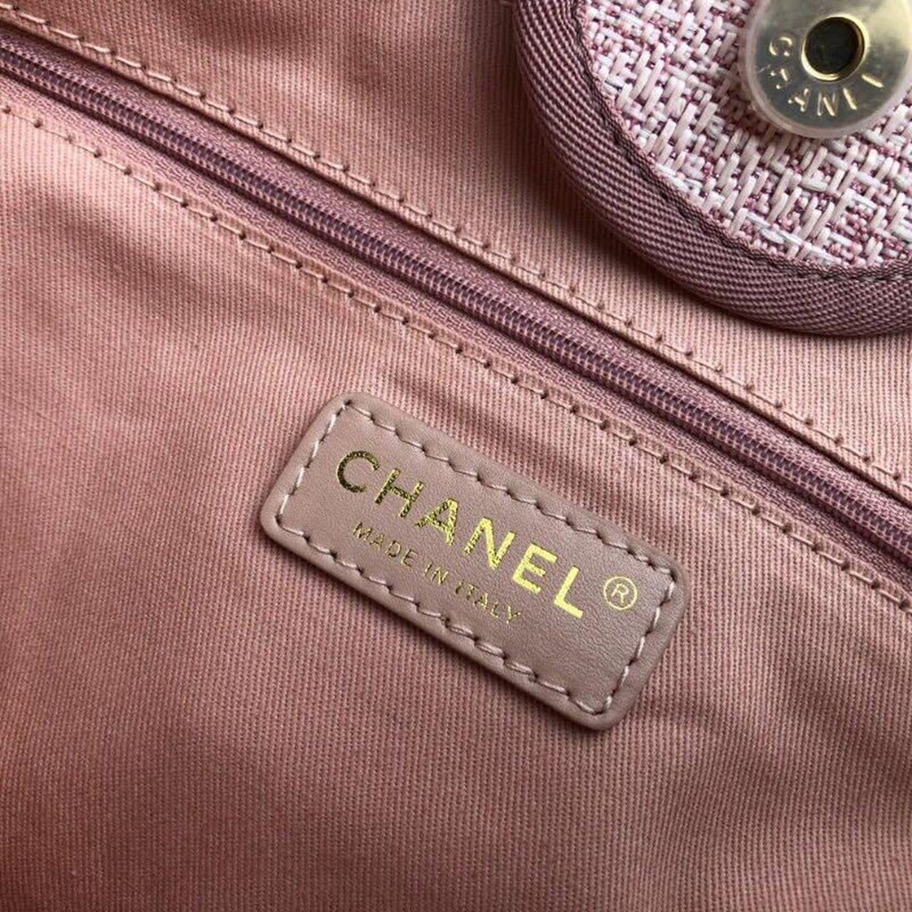 Chanel Deauville Tote 38cm Raffia Canvas Bag Fall/Winter Collection Dusty Pink/White