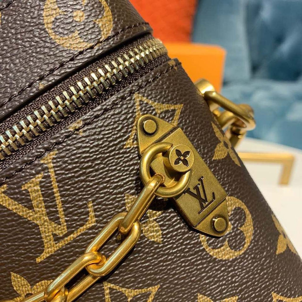 Louis Vuitton Crossbody 12cm Bag Monogram Canvas Fall/Winter Collection M61112, Brown
