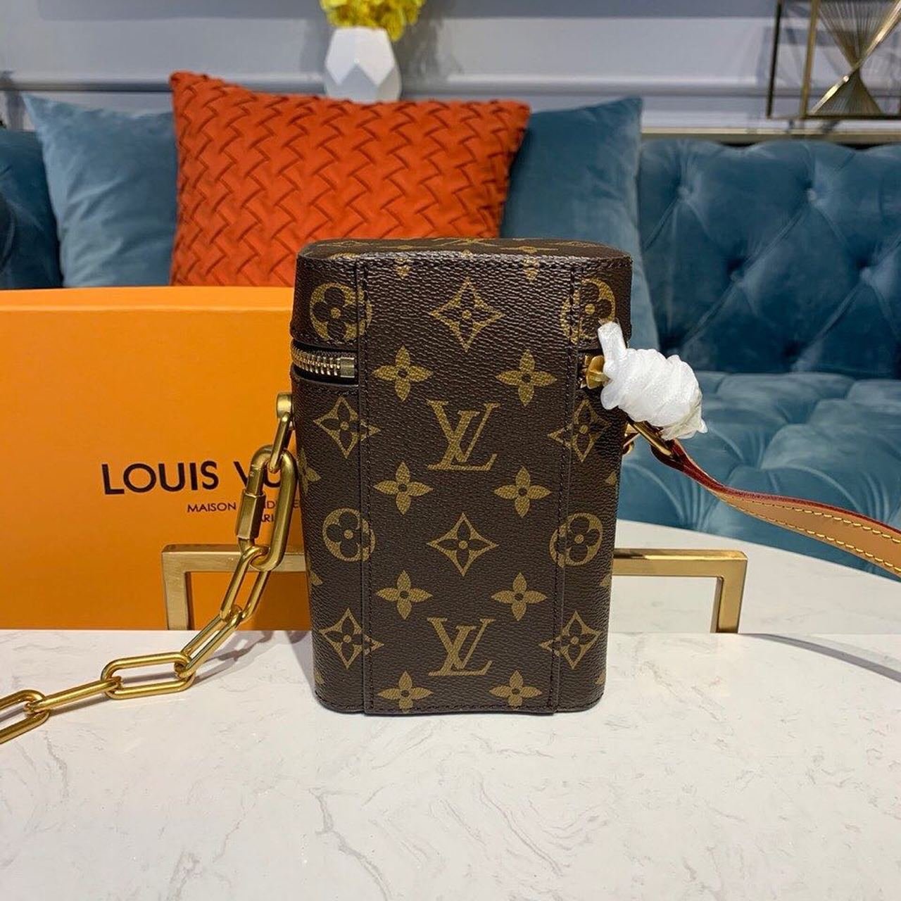 Louis Vuitton Crossbody 12cm Bag Monogram Canvas Fall/Winter Collection M61112, Brown