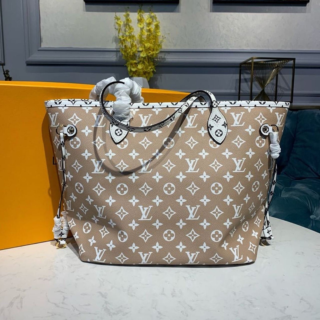 Louis Vuitton Neverfull MM 32cm Monogram Geant Canvas Spring/Summer Collection M44567, Khaki