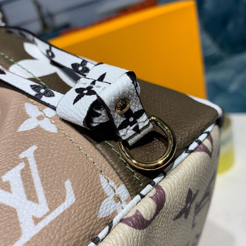 Louis Vuitton Neverfull MM 32cm Monogram Geant Canvas Spring/Summer Collection M44567, Khaki