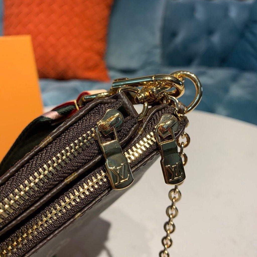 Louis Vuitton Multi Pochette Accessoires Bags Monogram Canvas Fall/Winter Collection M44813, Kaki/Beige