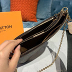 Louis Vuitton Multi Pochette Accessoires Bags Monogram Canvas Fall/Winter Collection M44813, Kaki/Beige
