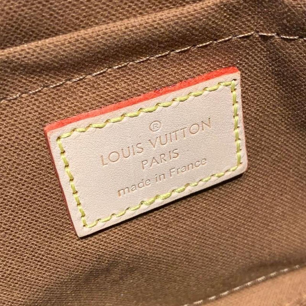 Louis Vuitton Multi Pochette Accessoires Bags Monogram Canvas Fall/Winter Collection M44813, Kaki