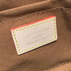 Louis Vuitton Multi Pochette Accessoires Bags Monogram Canvas Fall/Winter Collection M44813, Kaki