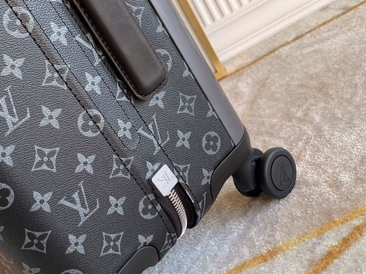 Louis Vuitton Horizon 55 Luggage Trolley Monogram Eclipse Canvas Spring/Summer Collection M23002, Black