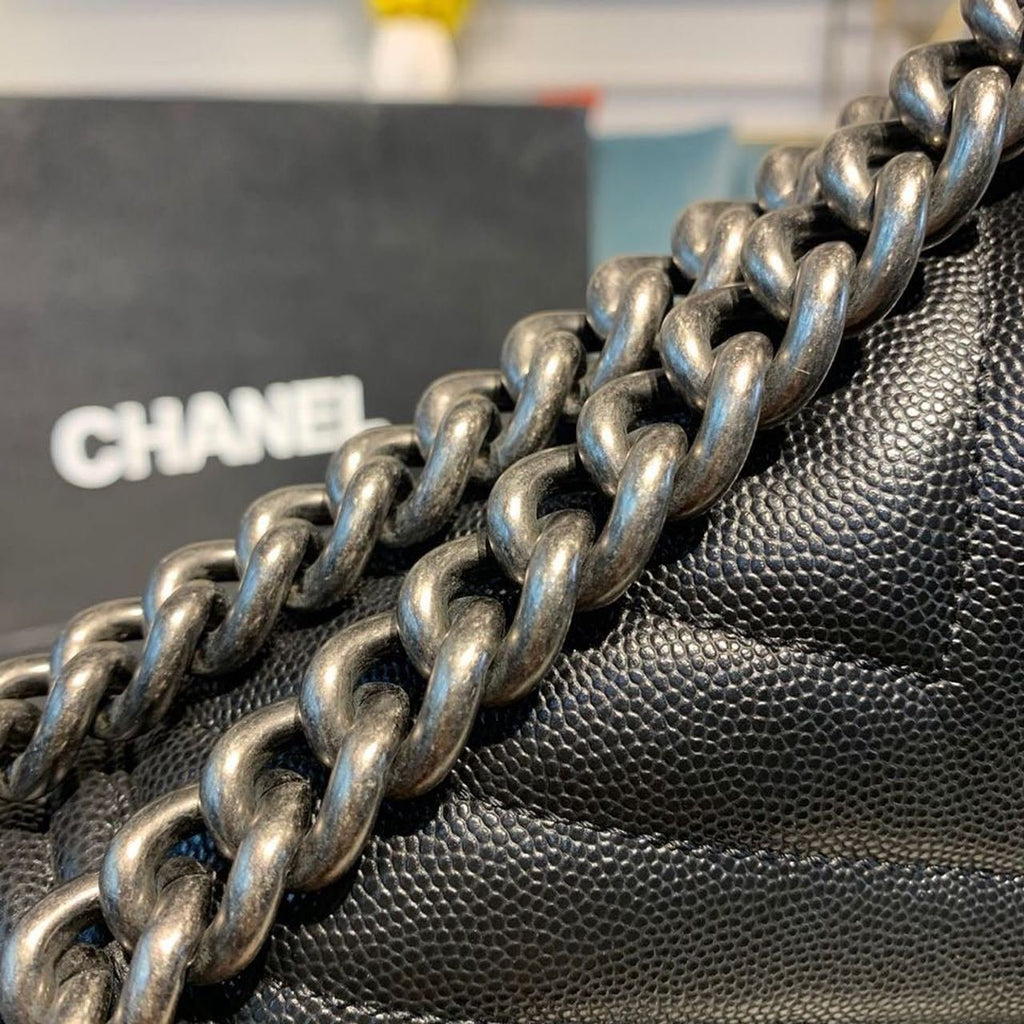 Chanel Chevron Boy Bag 20cm Caviar Leather Antique Silver Hardware Fall/Winter Act 1 Collection, Black