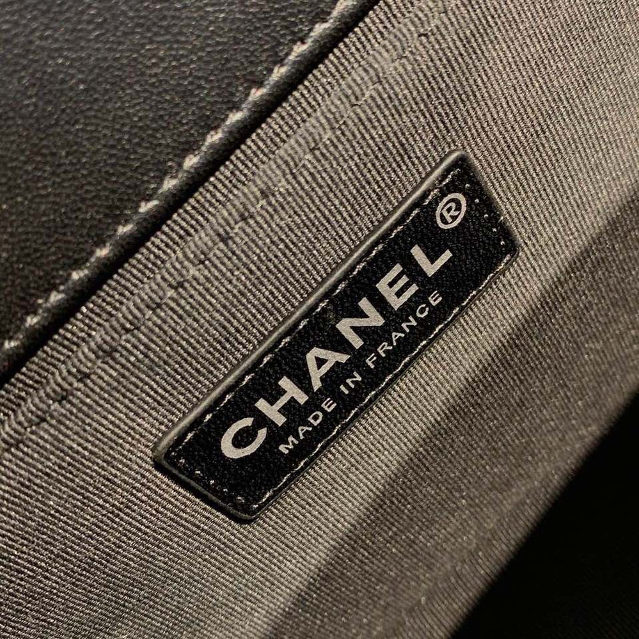 Chanel Quilted Boy Bag 25cm Lambskin Leather Antique Silver Hardware Fall/Winter Act 1 Collection Black