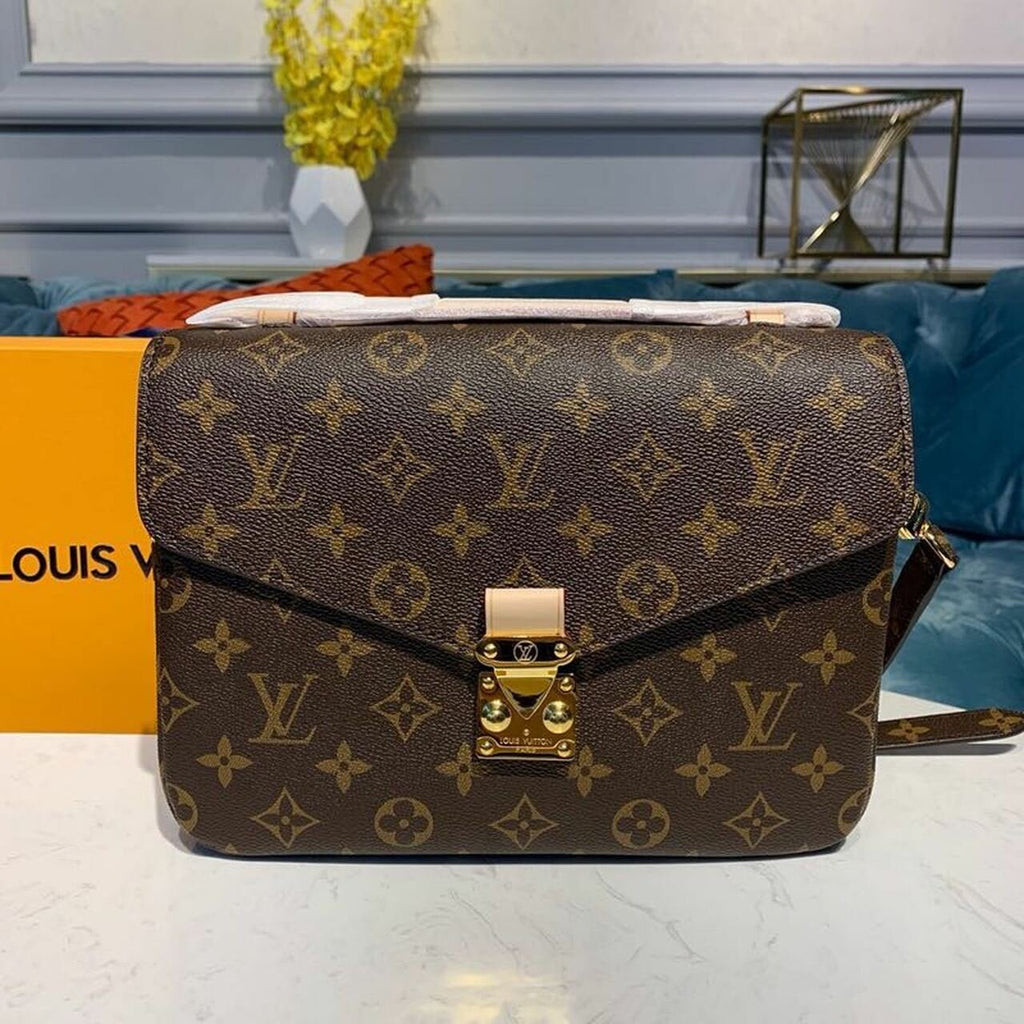 Louis Vuitton Pochette Métis Bag Monogram Canvas Fall/Winter Collection M40780 Brown