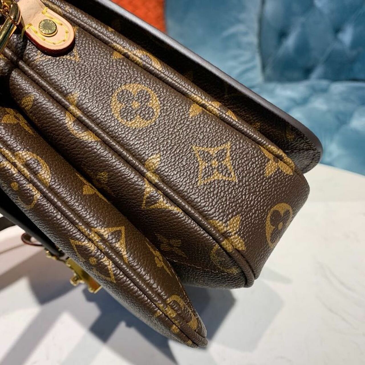 Louis Vuitton Pochette Métis Bag Monogram Canvas Fall/Winter Collection M40780 Brown