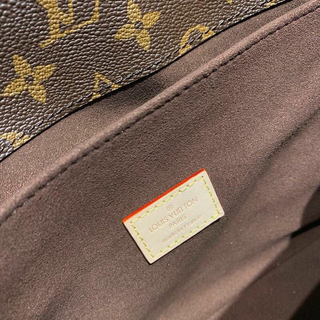 Louis Vuitton Pochette Métis Bag Monogram Canvas Fall/Winter Collection M40780 Brown