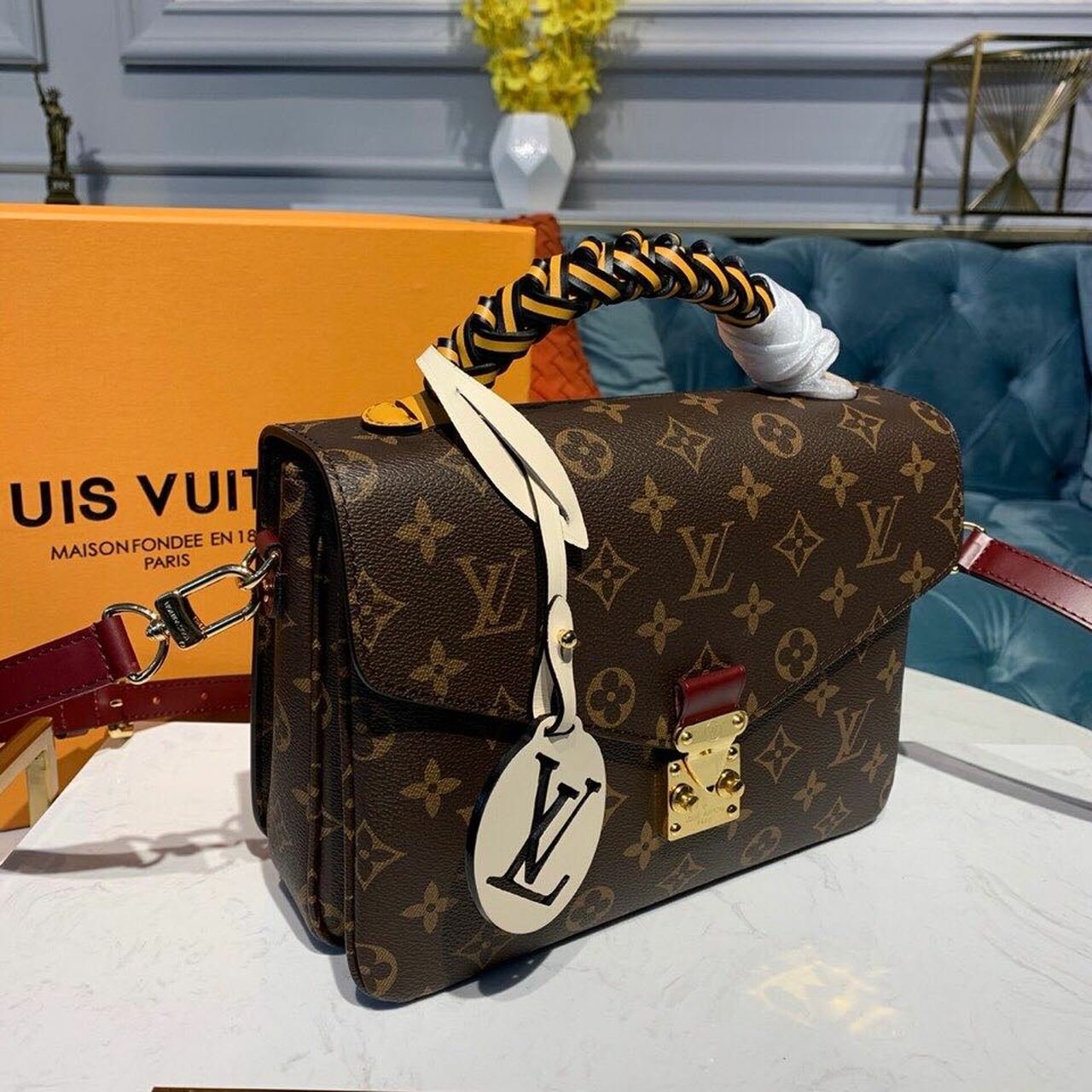 Louis Vuitton Pochette Métis Braided Handle Bag Monogram Canvas Fall/Winter Collection M43984, Carmel/Brown