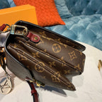 Louis Vuitton Pochette Métis Braided Handle Bag Monogram Canvas Fall/Winter Collection M43984, Carmel/Brown